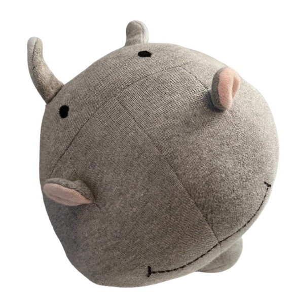 Queenwest trading co gray Rino - Picture 4 of 9